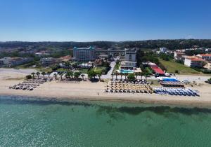 EONA BEACH RESORT by Greek Pride