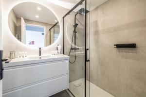 LÉTOILE DOR avec terrasse au centre de Cannes