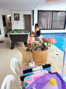 Hunter Hide Pool Villa