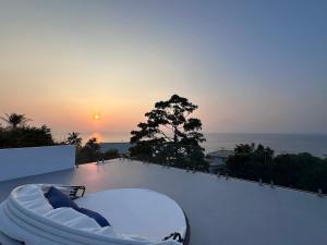 NEW La Vida Villa 270° rooftop Seaview