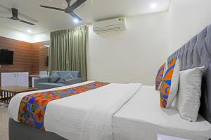 FabHotel RR Residency I - Nr Khammam Bus Stand