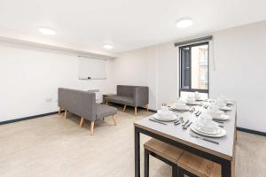 Central Ensuite With Shared Kitchen Canterbury