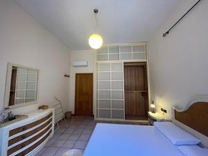 Magnolia Italian Hostings