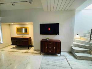 4bhk designer villa near Airport by Akira Homes