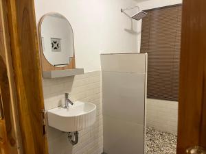 Alora House Lombok Tete Batu