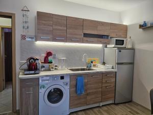 2BR Sea Sunrise View Apartment Happy Place