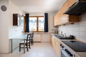 Boska Kładka Apartment by Bookinghost