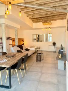 Appartements Loft avec terrasse au pied du chateau : photos des chambres