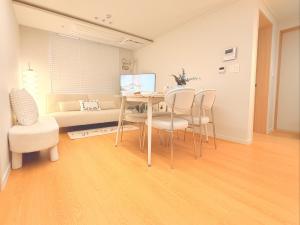 Yeon STay#신축#엘리베이터#무료주차#2룸3베드5인#천호역도보2분#KSPO5분#롯데월드&롯데타워#아산병원