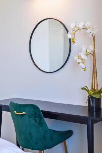 Stylish Urban Retreat with Stunning City Views