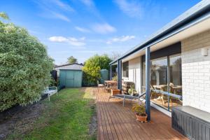 CapelHelm by ReadyStay