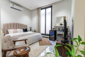 شقة مؤثثة بتصميم أنيق