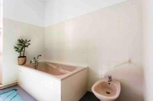 Maisons de vacances La maison VEDA - 5 chambres : photos des chambres