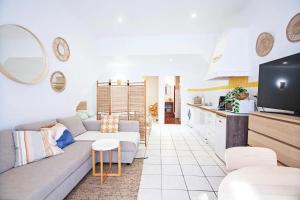 Providencia 1 - Shipyard and Yacht crews