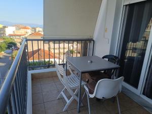 Sea view cozy apartment