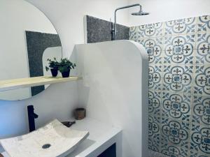 Suda Villa 4-Bed Sanur Beachside