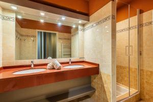 Hotels Belambra Clubs Presqu'ile De Giens - Riviera Beach Club : photos des chambres