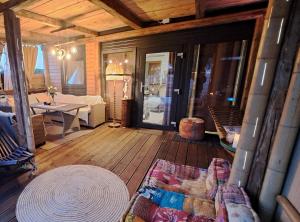 Mobile Home Cabana with HotTub&Sauna 