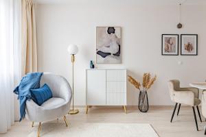 Parkwest Azure Residence - by City Park