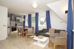 strandnahe FeWo mit Balkon, gratis Nutzung vom AHOI Erlebnisbad und Sauna in Sellin - Rex Rugia FeWo 29-7