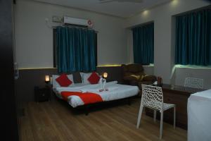 Goldhorn Hotels & Banquet Mehdipatnam Near St Anns college