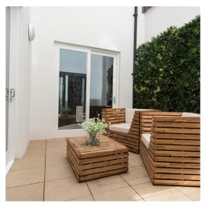 Beautiful 2 Bedroom Apartment, Moments from Notting Hill & Little Venice