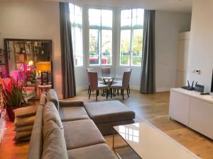 Beautiful 2 Bedroom Apartment, Moments from Notting Hill & Little Venice