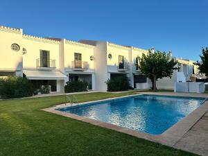 SA PUNTA 7 by SOM Menorca