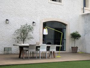 Villas Old house completely renovated with pool ! : photos des chambres