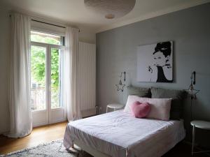 Villas Old house completely renovated with pool ! : photos des chambres