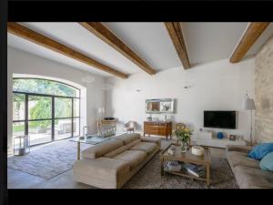 Villas Old house completely renovated with pool ! : photos des chambres