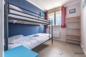Appartements L'Amiral -500m Plage des Carres- Parking : photos des chambres