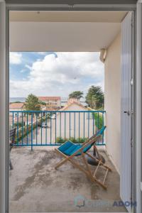 Appartements L'Amiral -500m Plage des Carres- Parking : photos des chambres
