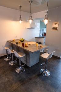 Le Logis du Marquis Jacuzzi Billard