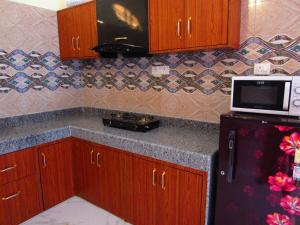 Anand Hill View Apartment