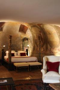 Hotels Chateau de Bagnols : photos des chambres