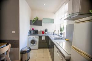 Providencia 2 - Shipyard and Yacht crews