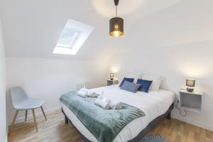 Appartements LE MONKEY 700m Gare Wi-Fi : photos des chambres