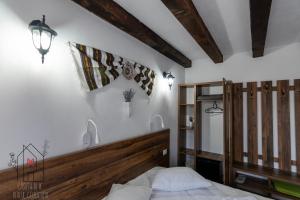 Casuta de pe dealul Cojocului