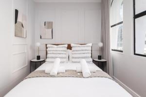 Modern City Studio in Venice House