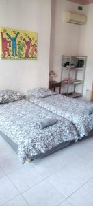 B&B / Chambres d'hotes Chez Brigitte Guesthouse : Chambre Triple Classique