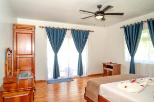 Praslin Orchid Villa