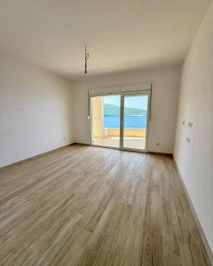 Infinity Apartments Sea View&Center