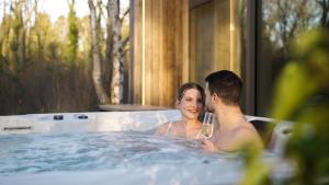 Lodge met Jacuzzi - 4 personen - Woodz Lodges