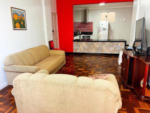 Amplo apê em bairro nobre