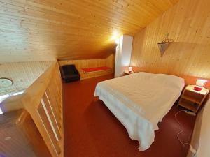 Appartements Appt 3 pieces avec mezzanine, 6 couchages, proche commerces et pistes, parking couvert - FR-1-241-189 : photos des chambres