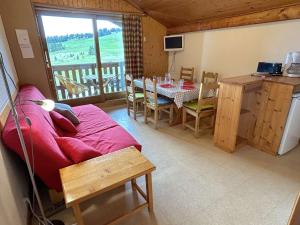 Studio familial aux Saisies, balcon sud, proche centre et pistes, 6 pers. - FR-1-594-91