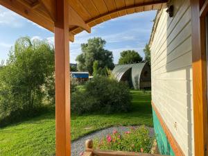 Campings Roulottes des Combrailles : photos des chambres