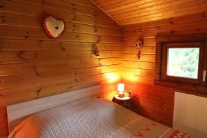 Chalets Chalet 6 personnes au Menil - Vosges - Vacances nature en famille : photos des chambres
