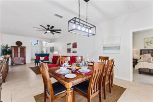 4Br Pool Villa, Near Disney - Gated Resort!